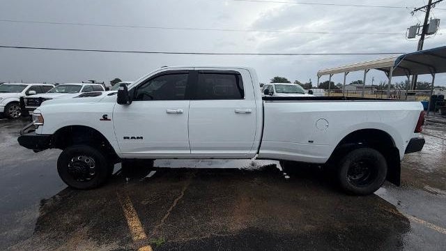 2024 Ram 3500 Laramie