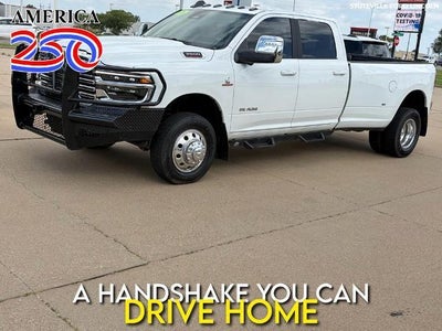 Photo of a 2026 Ram 3500 4X4 Laramie 4DR Crew Cab 8 FT. LB DRW Pickup for sale