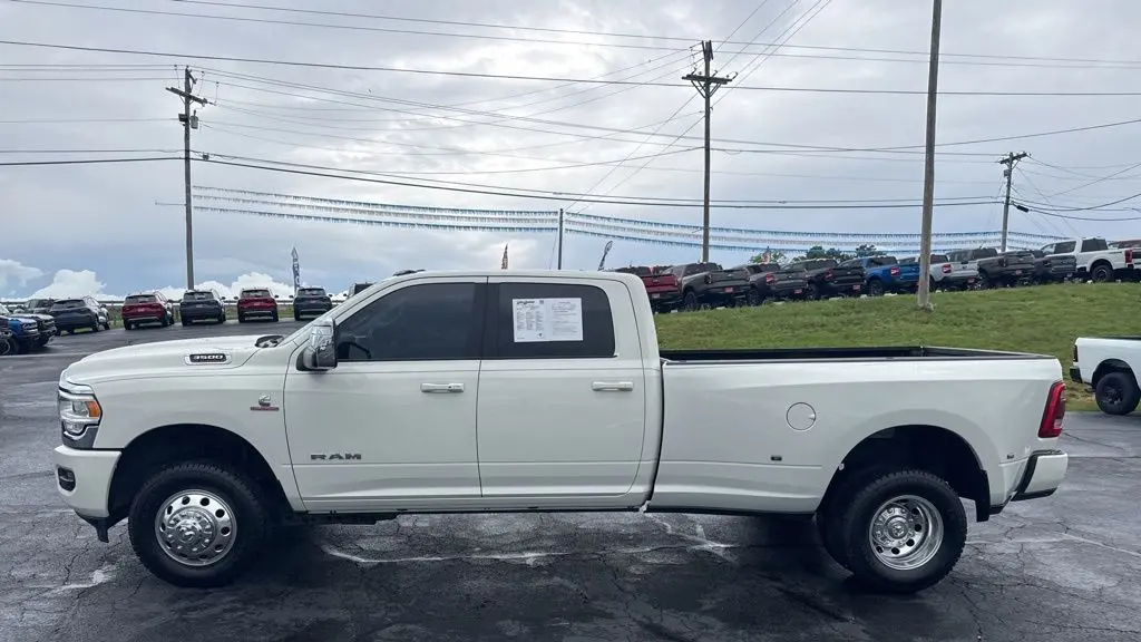 2024 Ram 3500 Laramie
