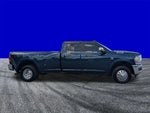 2022 3500 Thumbnail 2