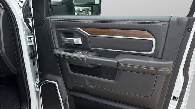 2024 Ram 3500 Laramie