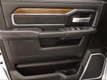 2024 3500 Thumbnail 4