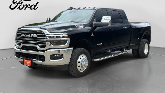 2025 Ram 3500 Laramie