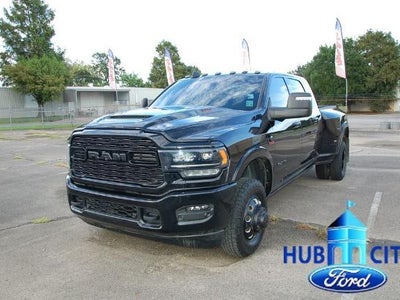 2024 Ram 3500 4X4 Limited 4DR Mega Cab 6.3 FT. SB DRW Pickup