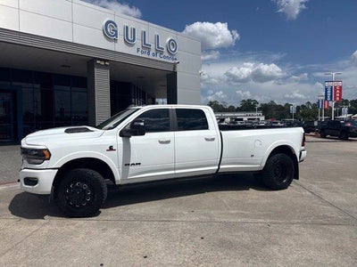 Photo of a 2024 Ram 3500 4X4 Limited 4DR Crew Cab 8 FT. LB DRW Pickup for sale