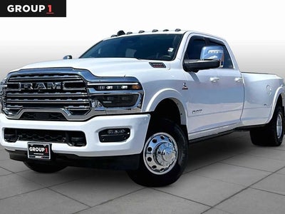 2025 Ram 3500 4X4 Limited 4DR Crew Cab 8 FT. LB DRW Pickup