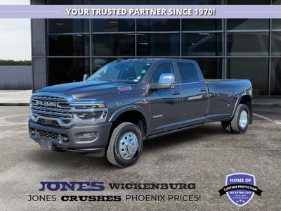 2025 RAM 3500 4X4 Limited 4DR Crew Cab 8 FT. LB DRW Pickup