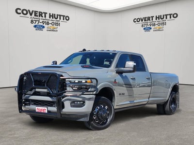 Photo of a 2025 Ram 3500 4X4 Limited 4DR Crew Cab 8 FT. LB DRW Pickup for sale