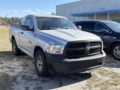 2014 RAM 1500 4X2 Express 2DR Regular Cab 6.3 FT. SB Pickup