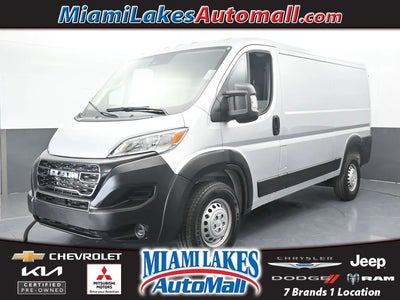 2025 Ram Promaster SLT 1500 136 WB 3DR Low Roof Cargo Van