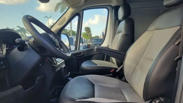 2025 Ram ProMaster SLT+ 2500