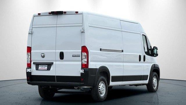 2026 Ram ProMaster SLT+ 2500
