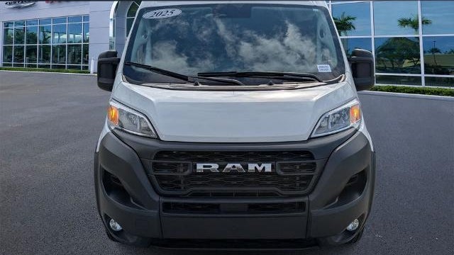 2025 Ram ProMaster SLT+ 2500