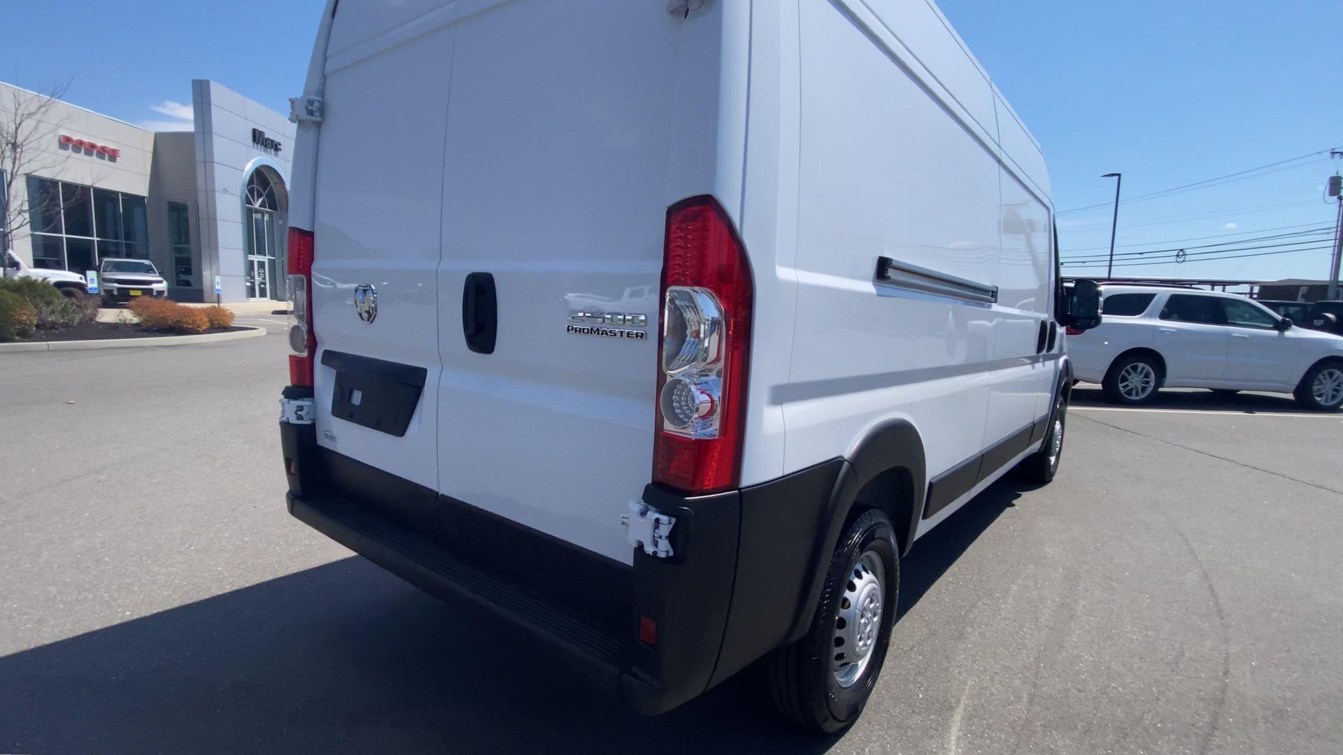 2024 Ram ProMaster SLT 2500