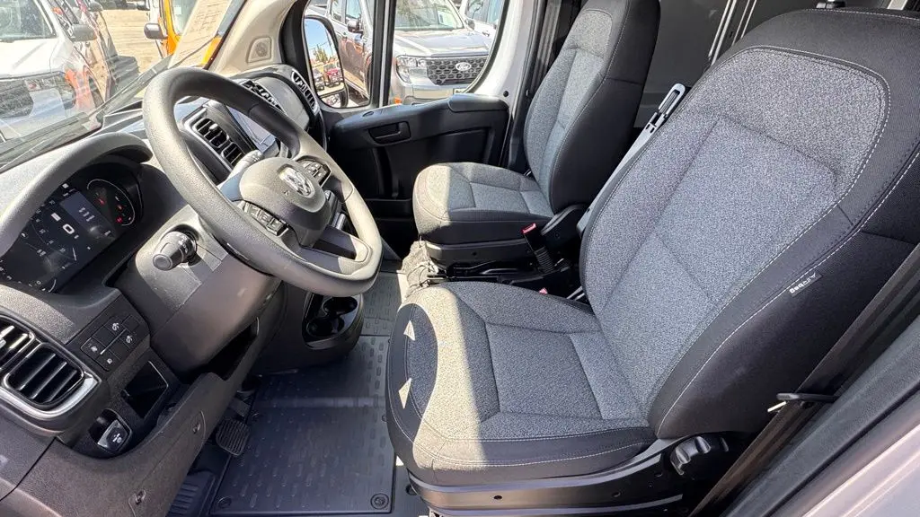 2025 Ram ProMaster Tradesman 2500