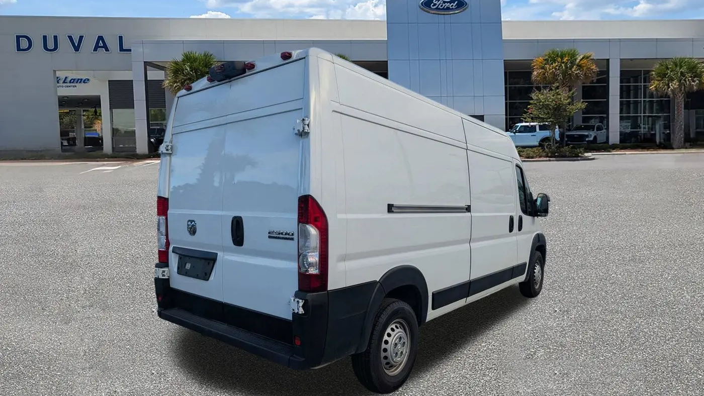 2025 Ram ProMaster SLT+ 2500