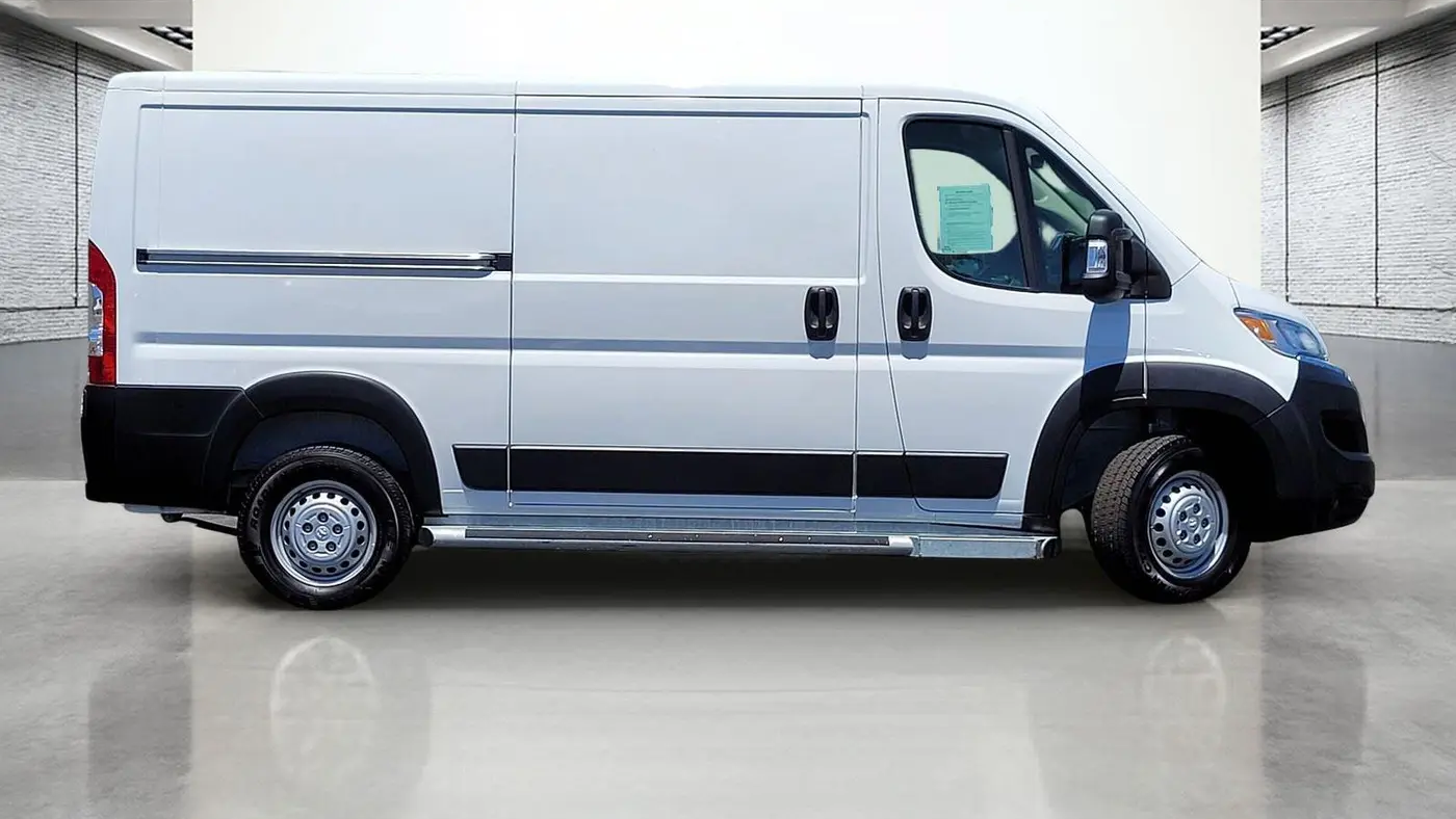 2025 Ram ProMaster SLT+ 2500