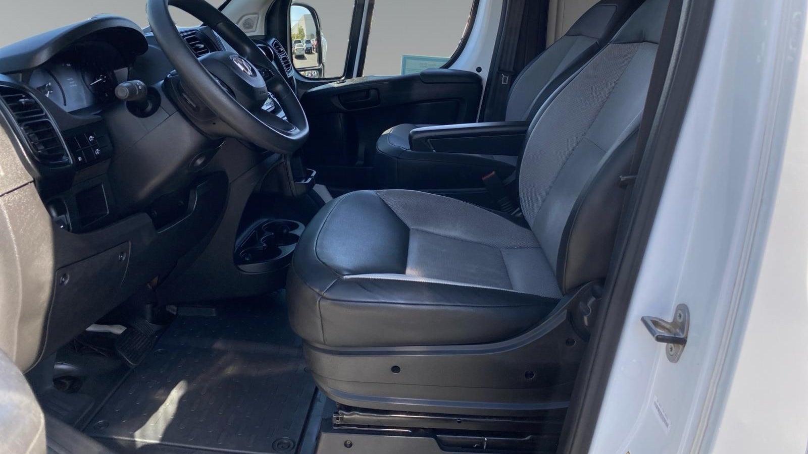 2025 Ram ProMaster Tradesman 2500
