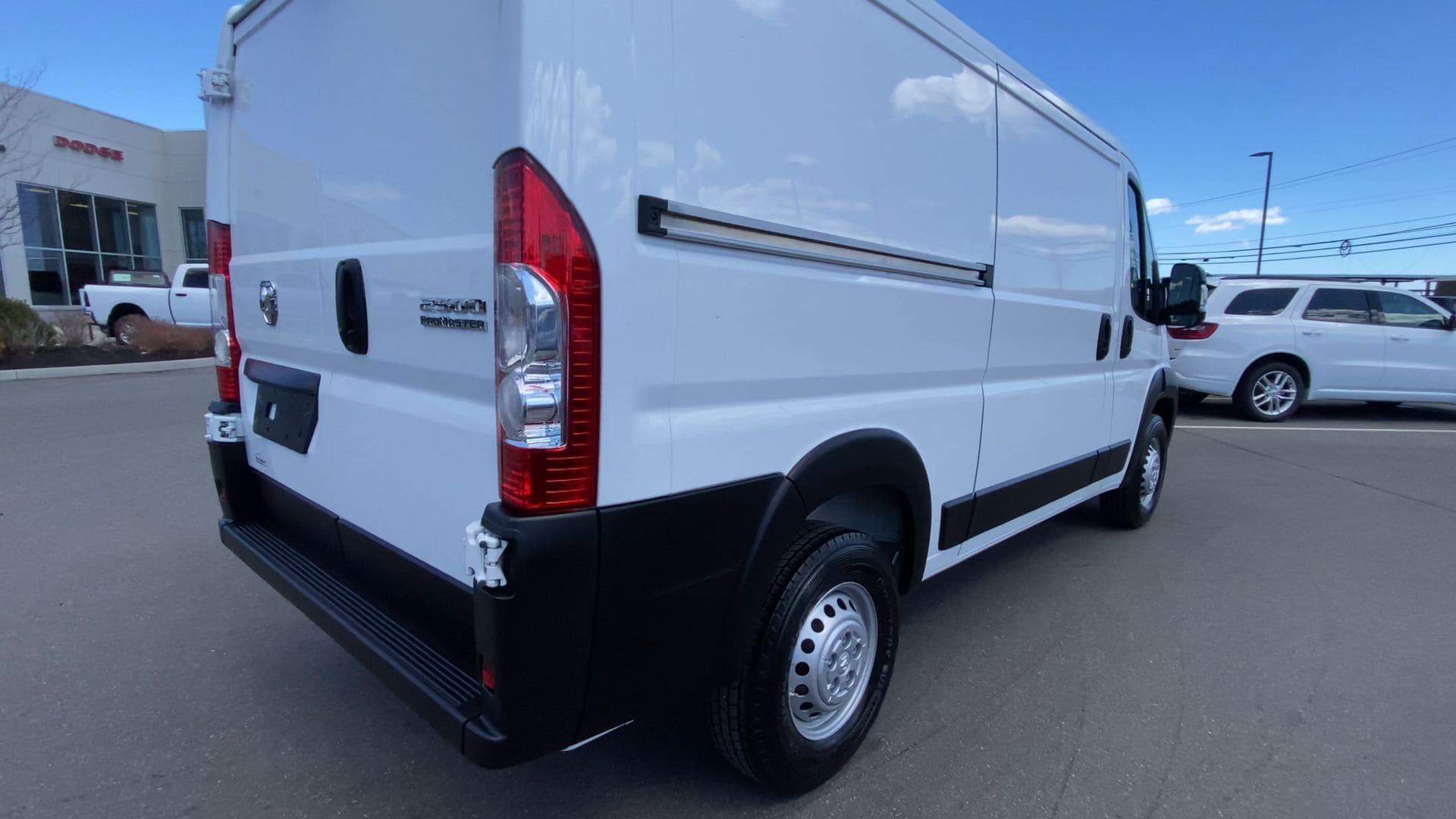 2025 Ram ProMaster SLT+ 2500