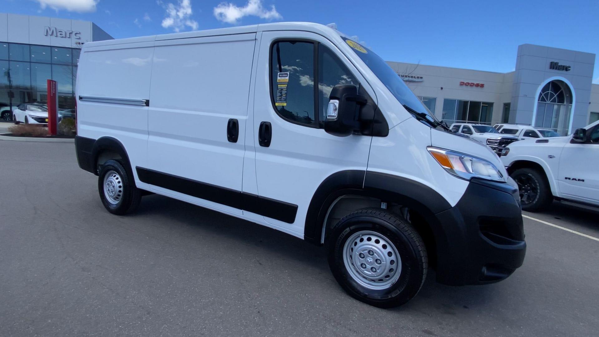 2025 Ram ProMaster SLT+ 2500