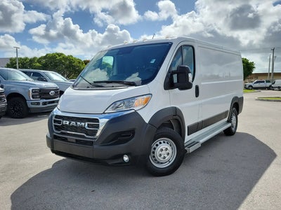 2025 Ram Promaster Tradesman 2500 136 WB 3DR Low Roof Cargo Van W/O Passenger Seat