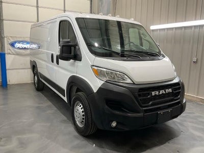 2024 RAM Promaster Tradesman 3500 136 WB 3DR Low Roof Cargo Van W/O Passenger Seat