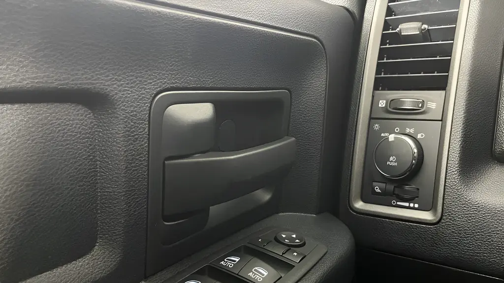 2023 Ram 1500 Classic Tradesman