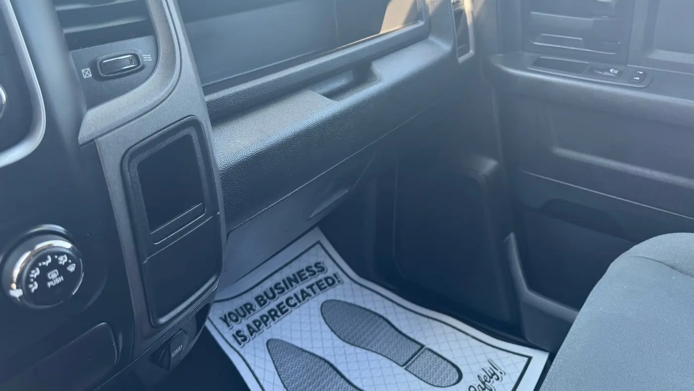 2022 Ram 1500 Classic Tradesman