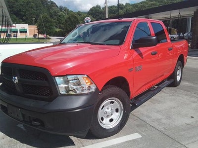 Photo of a 2017 Ram 1500 4X4 Express 4DR Crew Cab 5.5 FT. SB Pickup for sale