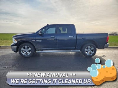 2016 RAM 1500 4X4 SLT 4DR Crew Cab 5.5 FT. SB Pickup