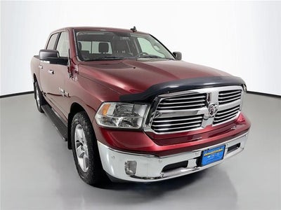 2016 Ram 1500 4X4 SLT 4DR Crew Cab 5.5 FT. SB Pickup