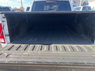 2017 RAM 1500 4X4 SLT 4DR Crew Cab 5.5 FT. SB Pickup