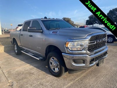 2022 RAM 2500 4X4 Tradesman 4DR Crew Cab 6.3 FT. SB Pickup