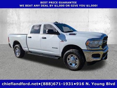 2022 RAM 2500 4X4 Tradesman 4DR Crew Cab 6.3 FT. SB Pickup