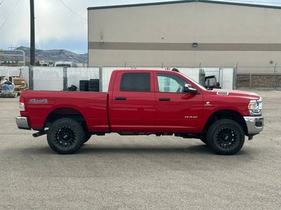 2022 RAM 2500 4X4 Tradesman 4DR Crew Cab 6.3 FT. SB Pickup