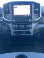 2024 2500 Thumbnail 11