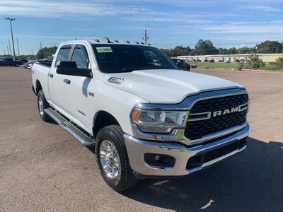 2022 RAM 2500 4X4 Big Horn 4DR Crew Cab 6.3 FT. SB Pickup