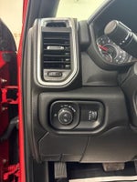 2024 2500 Thumbnail 11