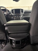 2024 2500 Thumbnail 21