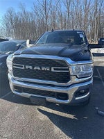 2024 2500 Thumbnail 4