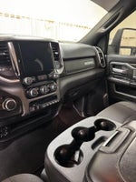 2023 2500 Thumbnail 15