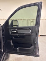 2023 2500 Thumbnail 32