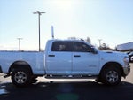 2024 2500 Thumbnail 8