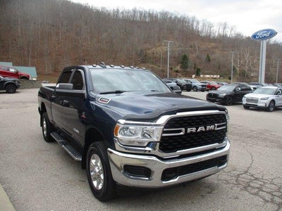 2022 RAM 2500 4X4 Big Horn 4DR Crew Cab 6.3 FT. SB Pickup