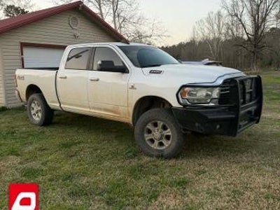 2019 RAM 2500 4X4 Big Horn 4DR Crew Cab 6.3 FT. SB Pickup