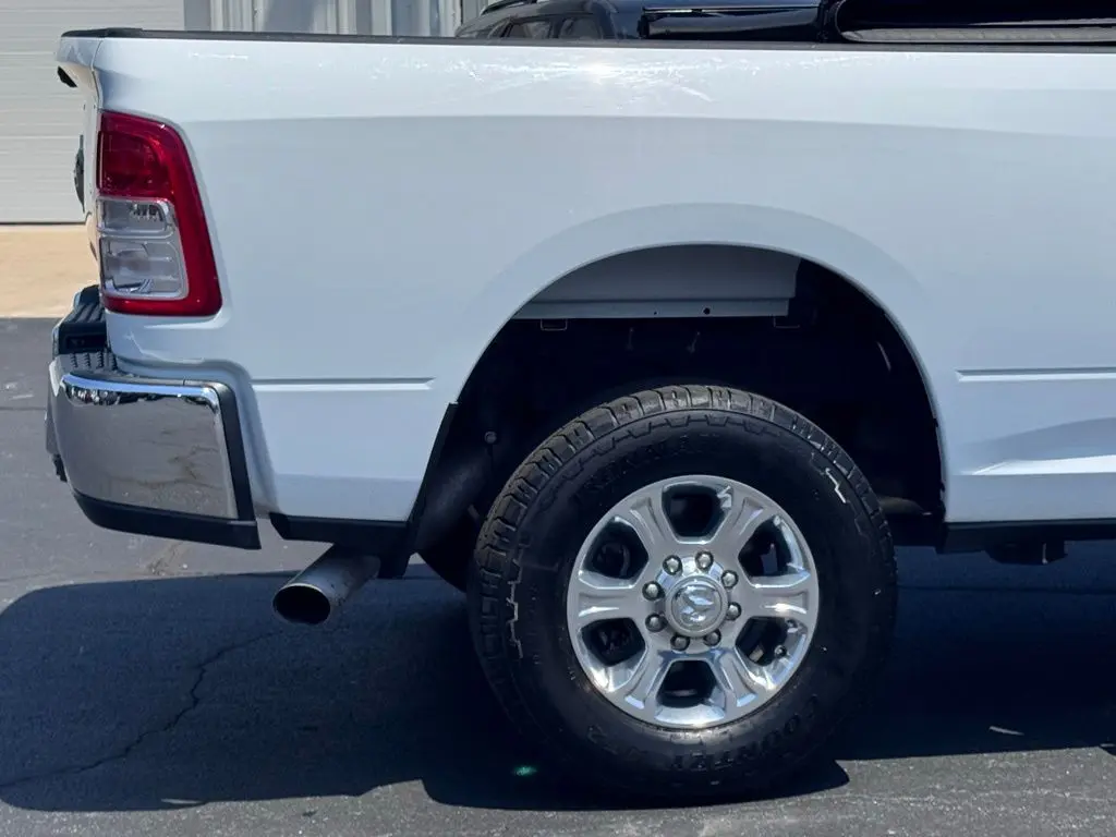 2023 Ram 2500 - $42,000
