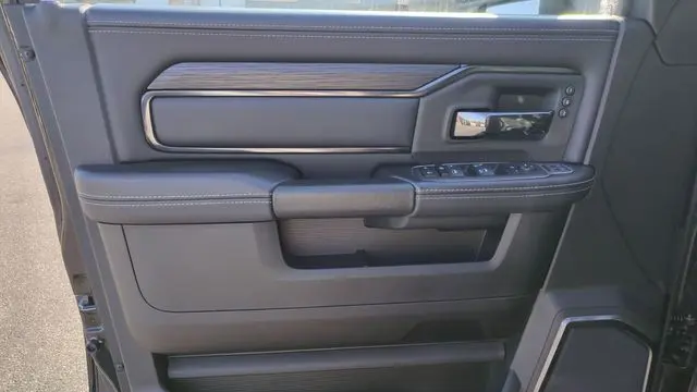 2024 Ram 2500 Rebel