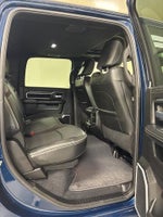 2024 2500 Thumbnail 32