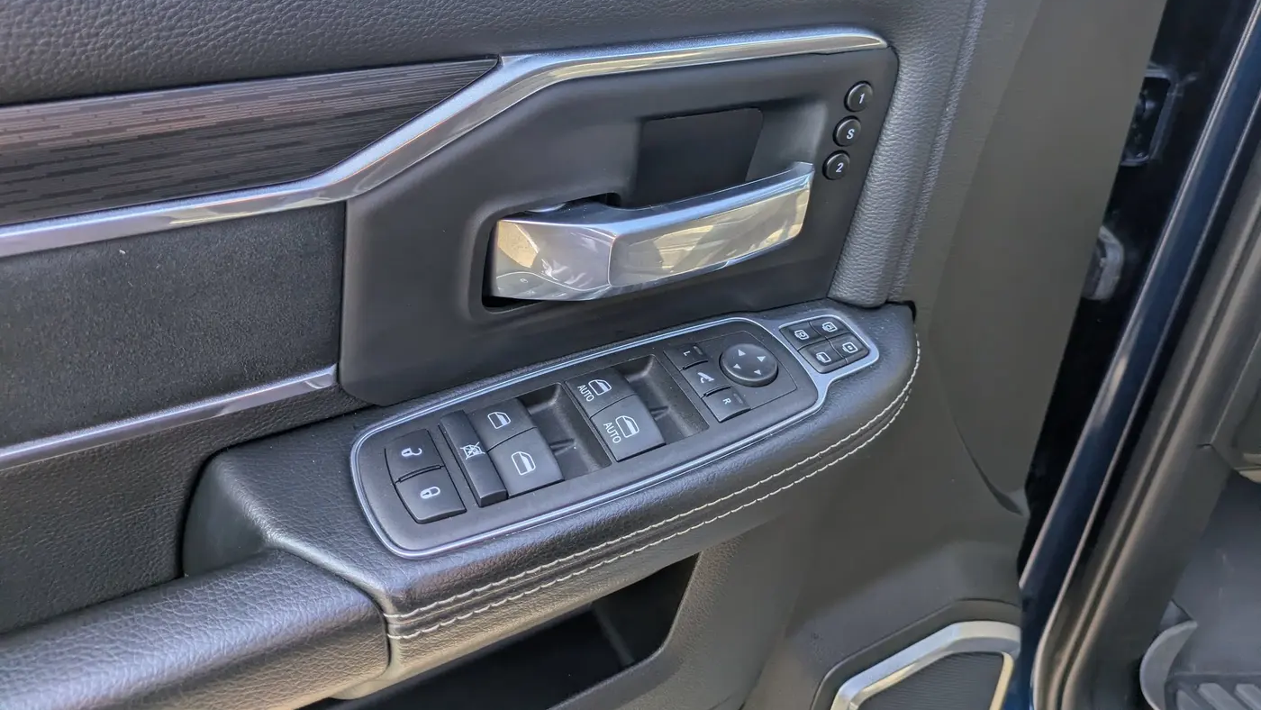 2024 Ram 2500 Laramie
