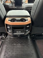 2024 2500 Thumbnail 23